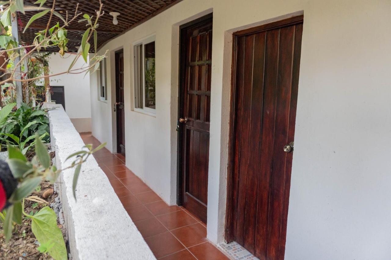 Posada Woochooch San Juan La Laguna Ngoại thất bức ảnh